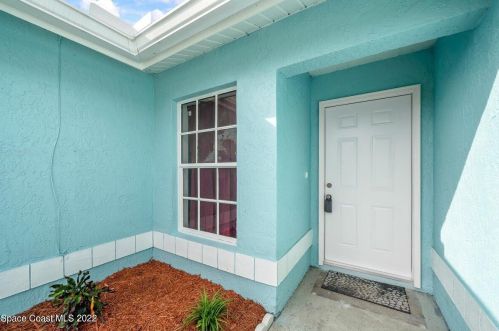 4820 Miramar St, Cocoa FL  32927-8200 exterior