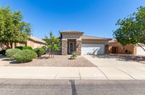 82 Mill Reef Dr, San Tan Valley, AZ 85143-3988
