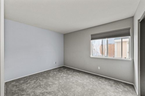 8856 Hiddenspring Way, Elk Grove CA  95758-6153 exterior