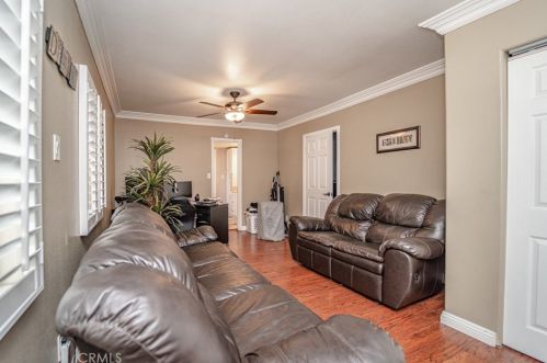 6442 Raymond Ave, Long Beach CA  90804-4632 exterior