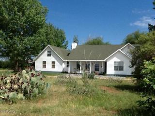 25502 Brookerson Rd, Willcox, AZ 85643-7506