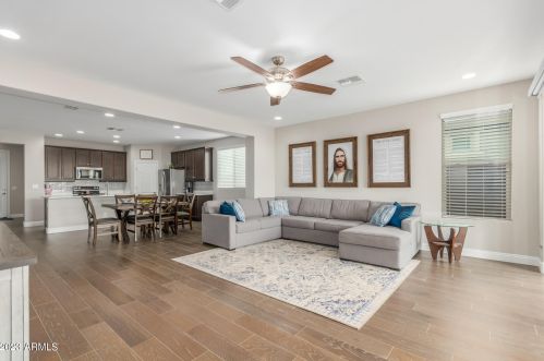 25621 161st Ave, Sun City, AZ 85387-6122