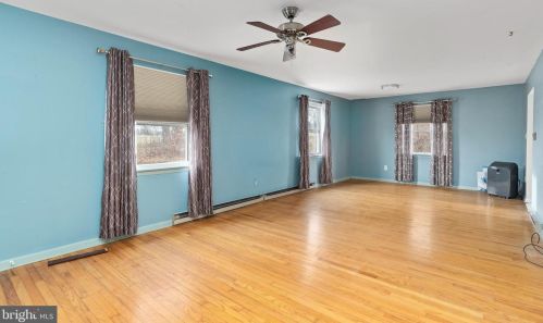 2148 Ritner Hwy, Carlisle PA 17015-9305 exterior