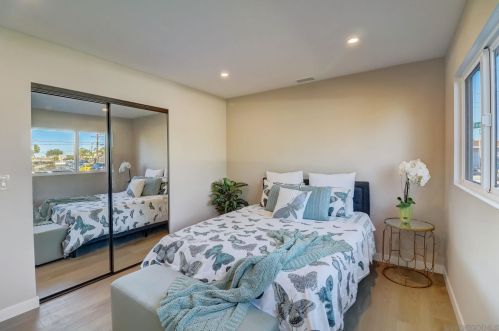 4190 Datcho Dr, San Diego CA 92117-4621 exterior