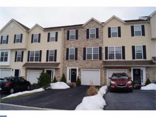 32 Lukens Mill Dr, Romansville, PA 19320-3965