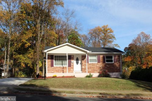 4544 Evansdale Rd, Woodbridge, VA 22193-2665