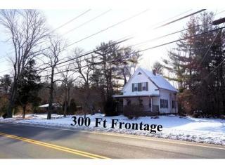 280 Liberty St, Hanson, MA 02341-1161