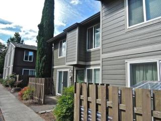 2310 Rolling Green Dr, Corvallis OR  97330-3973 exterior