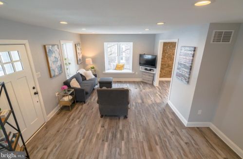 309 Butler Ave, Prospectville PA 19002-5740 exterior