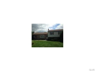 2058 Heffner Rd, Fogelsville, PA 18051-2320