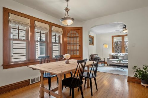 8134 Gridley Ave, Milwaukee WI 53213-3039 exterior