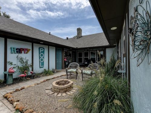 1218 Huntington Dr, Richardson TX  75080-2929 exterior