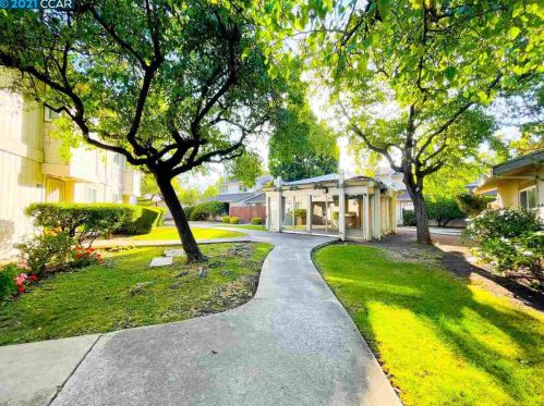1725 Landana Ct, Concord CA  exterior