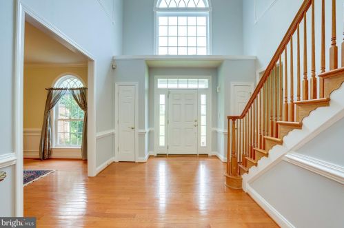 2506 Logmill Rd, Haymarket VA  20169-1417 exterior