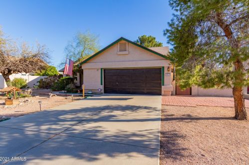 3007 Leland St, Mesa, AZ 85213-2424