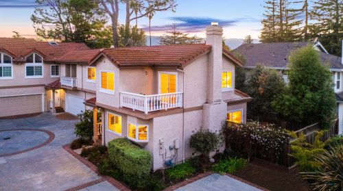 574 Hacienda Ave, Campbell, CA 95008-6502