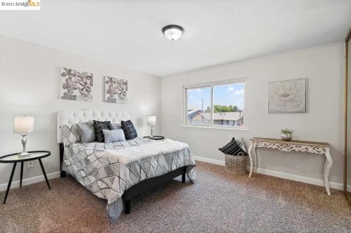 4520 Tokay Dr, Oakley CA  94561-2126 exterior