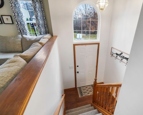 421 Ripple Creek Dr, Covington KY  41018-2684 exterior