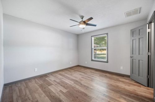 8544 Pinecone Dr, Lakeland FL  33809-1674 exterior