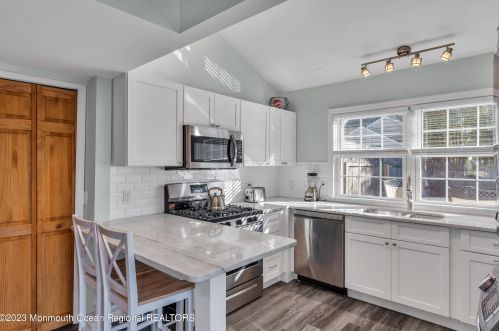 745 20th Ave, Belmar NJ  07719-2924 exterior