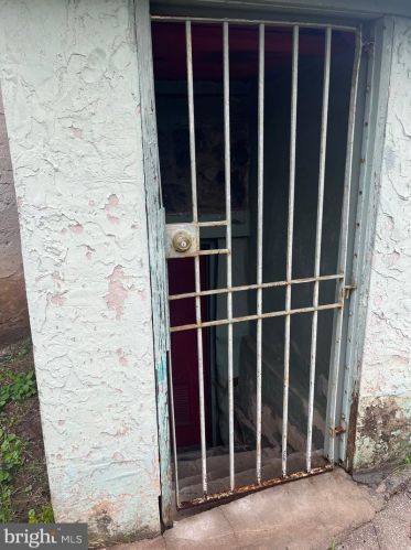 601 Chelten Ave, Philadelphia PA  19126-3825 exterior