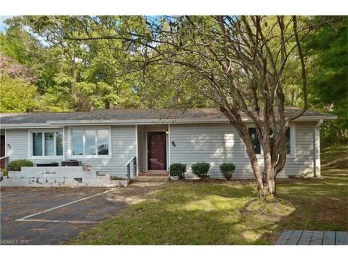 94 Hollybrook Dr, Asheville, NC 28803-2007