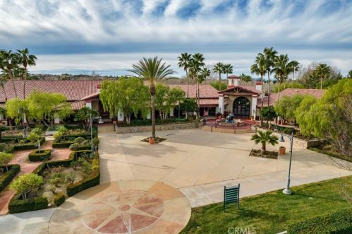 1562 Green Creek Trl, Beaumont CA  92223-7364 exterior