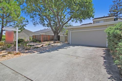 1802 Dalton Pl, San Jose, CA 95124-5703
