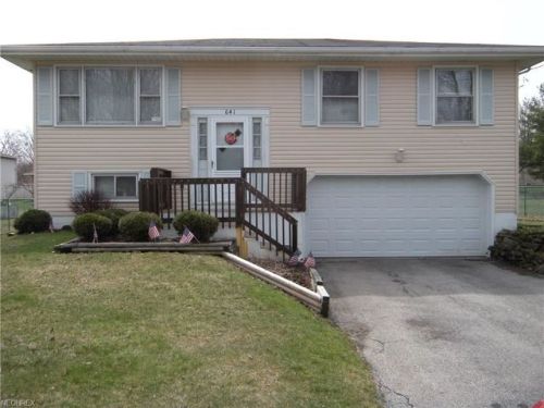 641 Dumont Ave, Campbell, OH 44405-2037