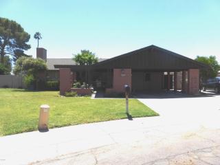 4531 Echo Ln, Glendale, AZ 85302-6509