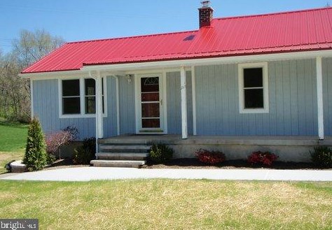 1407 Moselem Springs Rd, Moselem, PA 19526-8502