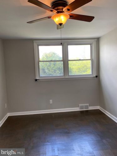 12 Colonial Dr, Norristown PA  19401-1803 exterior