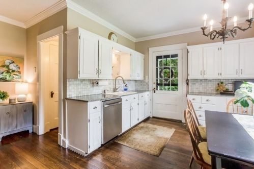 169 Crescent Rd, Springfield MA  01106-1844 exterior