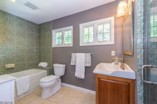 318 Park St, Montclair NJ  07043-2232 exterior