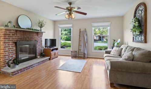 2609 Wister Ct, Lansdale PA  19446-6000 exterior