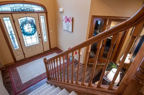 1984 Pierce Bluffs Dr, Hermitage, PA 16148-7346