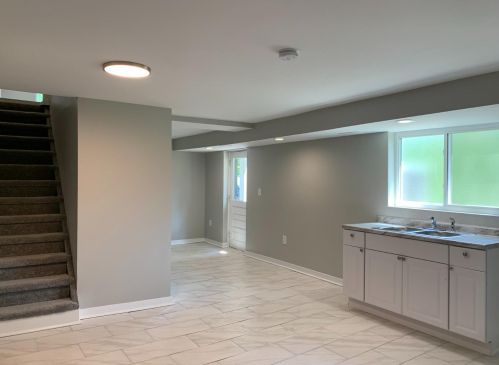 5621 Cleves Warsaw Pike, Cincinnati OH  45238-1935 exterior