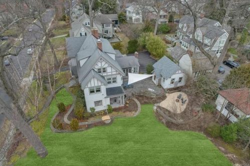 140 Cliff Ave, New Rochelle, NY 10803-2007