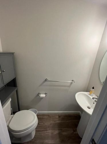 1912 Alex Rd, Easton PA  18040-5861 exterior