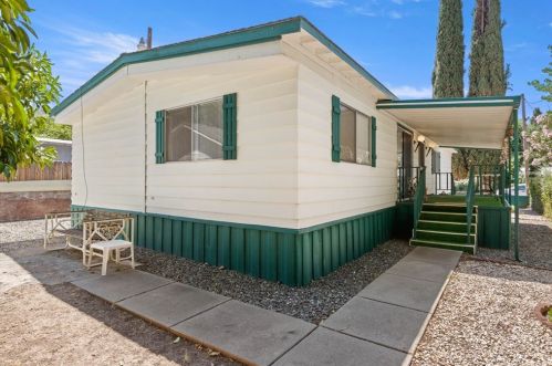 6246 3rd Ave, Lucerne CA  95458-8609 exterior