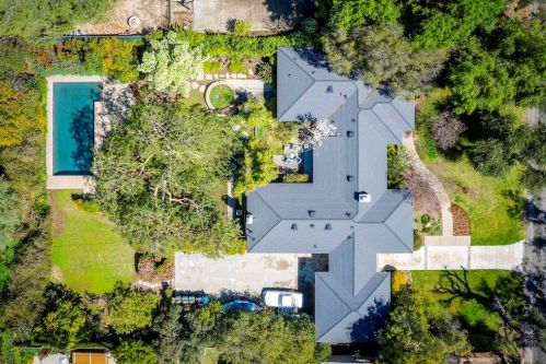 4815 Gould Ave, La Canada CA  91011-2631 exterior