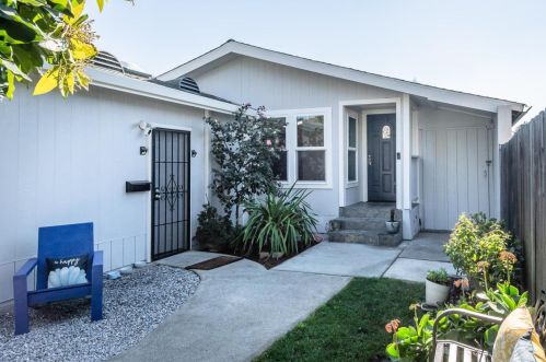 1152 Garden St, Palo Alto, CA 94303-1750