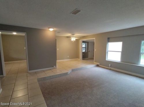 915 Lois Ln, Titusville, FL 32780-7112