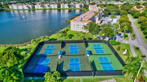6108 Kings Gate Cir, Delray Beach FL  33484-2455 exterior