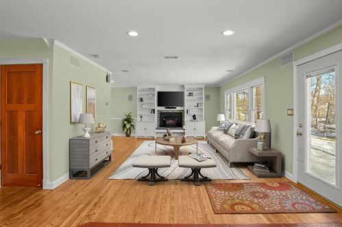21 Old Sib Rd, Ridgefield, CT 06877-3020