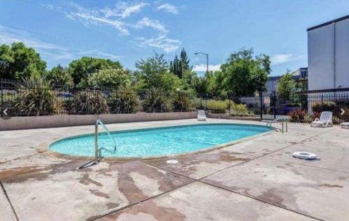 2043 Sierra Rd, Concord CA  94518-2904 exterior