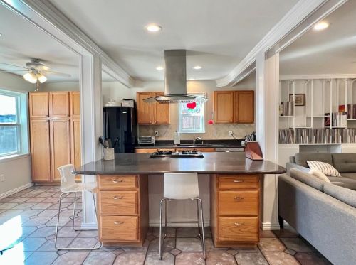 1608 Shore Dr, Richardson TX  75080-3017 exterior