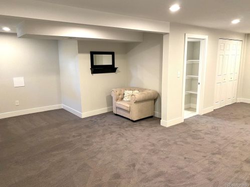 1041 Holland Ct, Denver CO 80232-5133 exterior