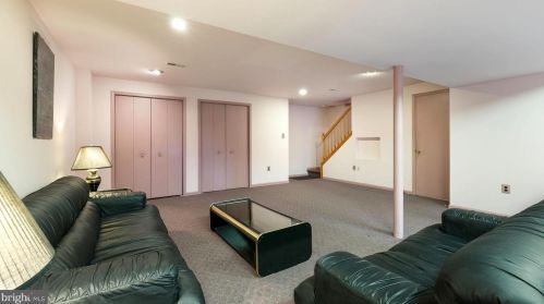 239 Goshen Rd, Collegeville PA  19473-2203 exterior