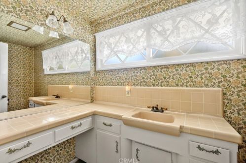 3100 Palos Verdes Dr, Palos Verdes Estates CA 90274-4116 exterior